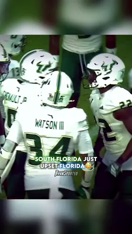 South Florida Just Upset Florida😳 #CollegeFootball #football #fyp #fypシ #florida 