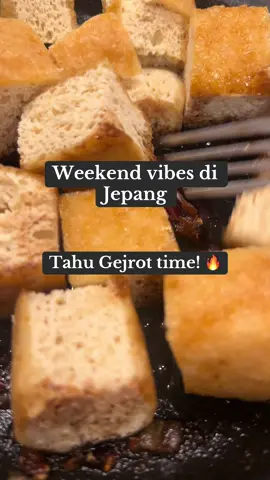 The results after tahu gejrot? Nggak cuma keringet, tapi juga kangen lagi 🤤 #KulinerNusantara #LapauLawas #fyp #kirimseluruhjapan #tahugejrot 