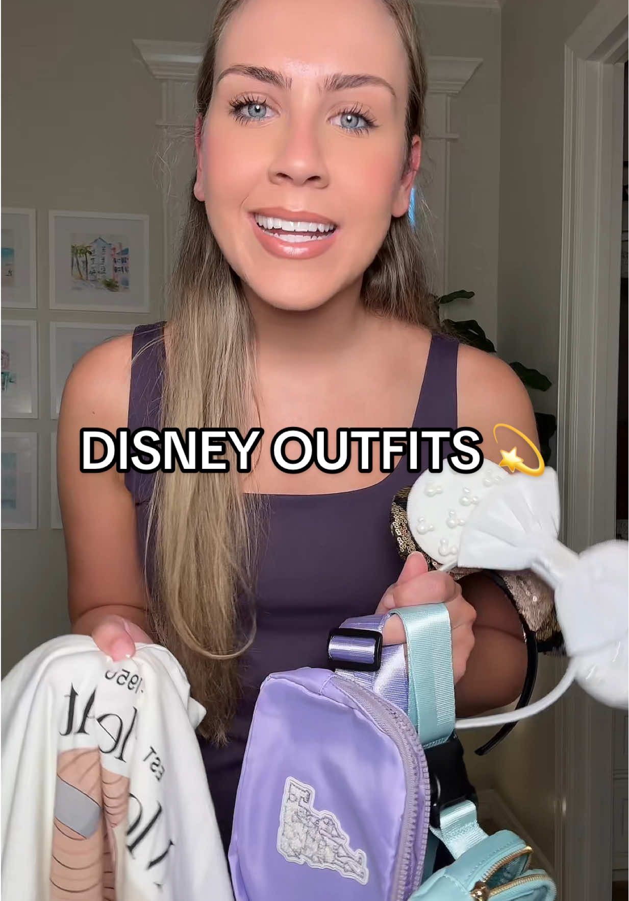 As Blakley said.. “WERE GOING DISNEY WORLD TO SEE RELLA!!!” Help me pick my outfits!! #disneyworld #disneyootd 