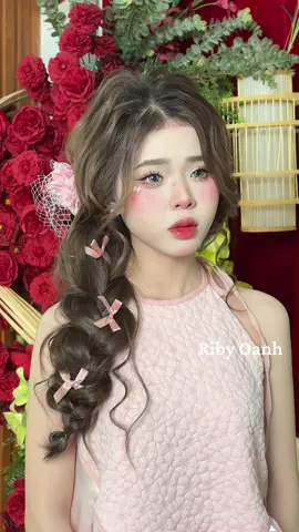 Trả lời @hongvit3483 không có đâu . Bé Dâu dễ thương lắm luôn á khúc này dịu dàng nè #makeupartist #makeupdauxinh #makeupcodau #makeupcodaudep #toccodau #toccodauxinh #codauxinh #ribyoanhmakeup #makeup #tonemakeupcodau #codau  