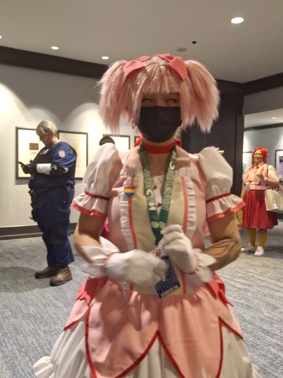 One of my favorite cosplays 🤍 . . . .  ~TAGS~ #madoka #cosplay #foryoupage #wasabiconpdx #wasabiconpdx2024 