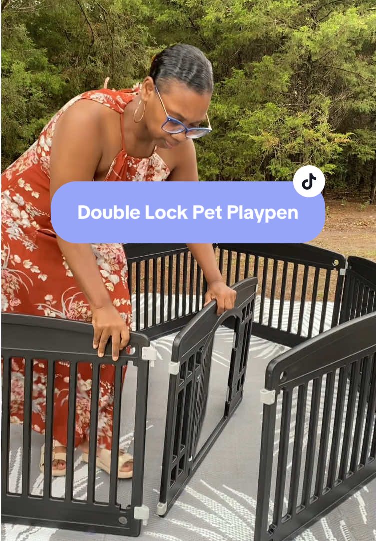 Great tool to use when your busy! Configure it anyway you want INDOOR or OUTDOOR! Perfect for Small & Medium size pets ! 🐾