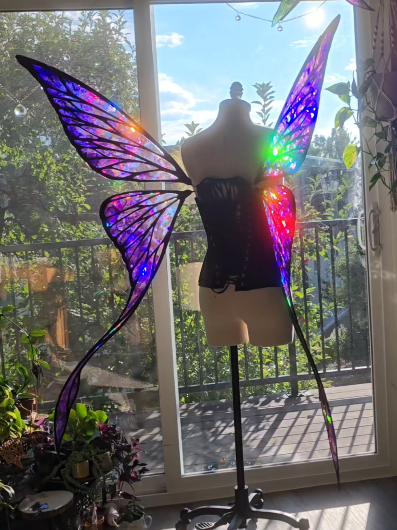 The largest pair of wings I've ever made and it was an extream challenge, so much so I will have to rewrite my original formula to make the even bigger >:) hopefully, material engineering is incredibly hard :') #fairy #wedding #holographic #costume #cottagecore 