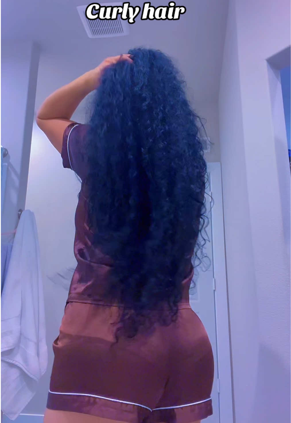 #curlyhair 