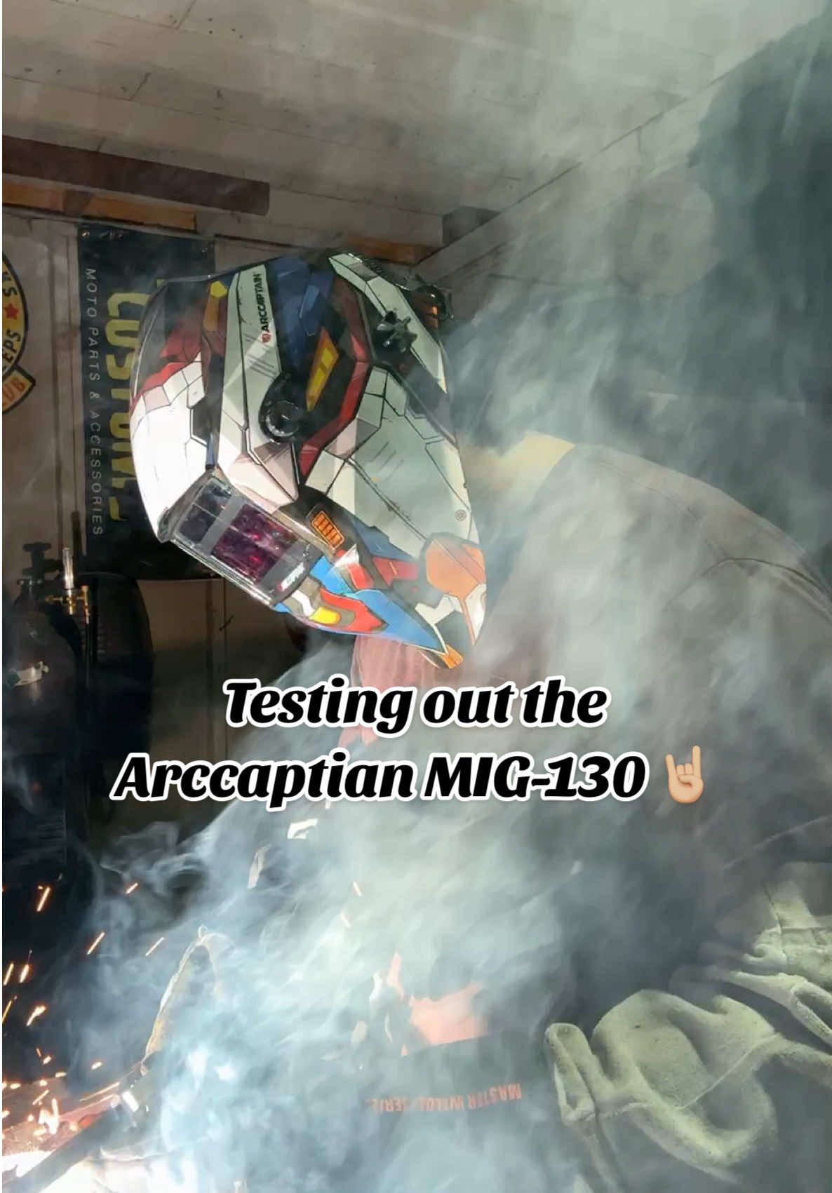 Most budget friendly multipurpose welder I’ve seen on the market. This thing eats 🤘🏼 check out my coupon below for 30% off 🤝 #arccaptain #welder #fabrication #weld 