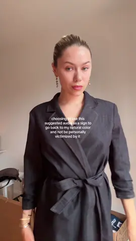 TikTok clocking me immediately #bronde #blondeorbrunette 