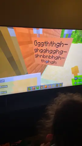 She is still learning 😂 #Minecraft 