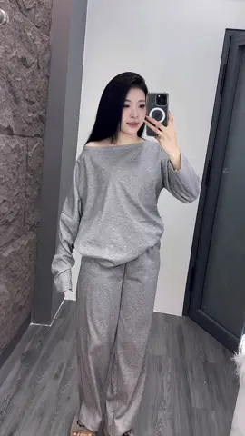 Mùa này thật thích hợp để mặc set này #setxinh #aotrevai #suxing 