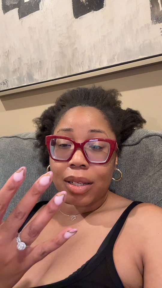 Reasons why I don’t get my nails done. The shi hurt so bad yall 😮‍💨😂😫 #nailtoktok #newsetofnails #blackgirltok 