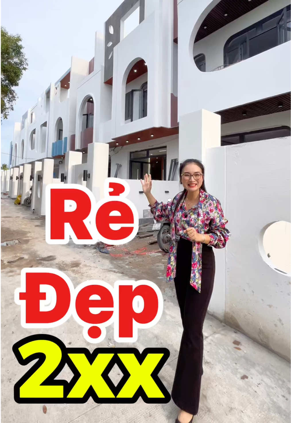Dãy Nhà Phố Mới Hot Hit Chốt Ngay Kẻo Lỡ Cả Nhà Ơi... #nhaxinhminhthuy #nhabinhchanhgiare #nhadepgiare #nhadeplongan #nhadepbinhchanh 