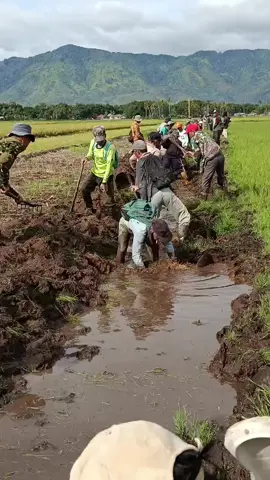 gotong royong desa kemantan hilir#fyp #gotongroyong 