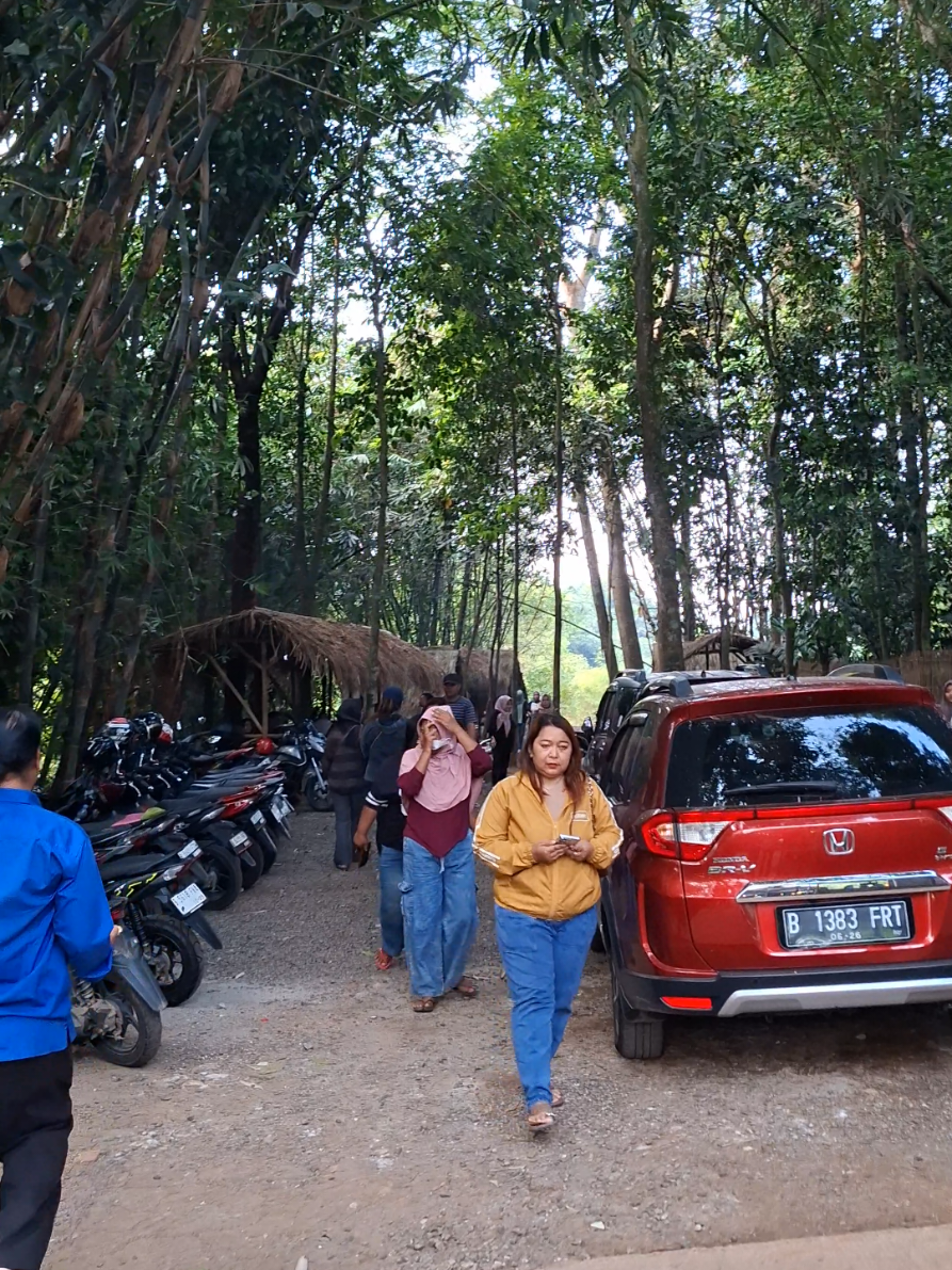 kopi tengah kebun setu cisaat bekasi #bekasihits #setu #virall #kopihitam #jakarta 