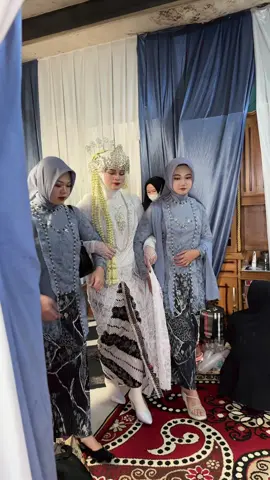 Bismillah @Julia 🤍 @S✨ @Ruhii @𝗔𝗠𝗢𝗥𝗔🌷 @sofia08 @aneusilvia15 @Ig:imoy.art  #nabilawedding #weddingpanjalu #makeupnabilawedding 