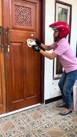 Cara nagih hutang ke emmak emmak