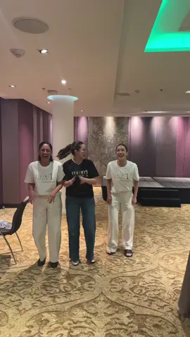 คุณธารา กับ วีริน ก็มาค่ะ @MamMcIntosh #ทายาทหมายเลข1 