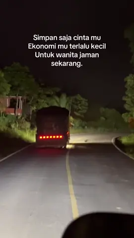 Real#sawitborneo #berauboy🤙 #truksulawesi #trukmaniaindonesia #truksawit #trukkalimantan #berau 