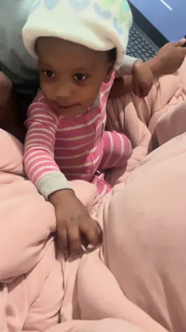 She start sht by hitting them and they’ll hit her back & she’ll tell me just to hear me say “don’t hit her again” 😆 then she’ll celebrate 😂😂😂😂😂😂😂😂😂 i literally watched her pick first 😂😂😂😂😂😂😂😂