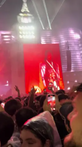 06/09. simplesmente sobreviventes @breno  #thetown #dontoliver #travisscott 