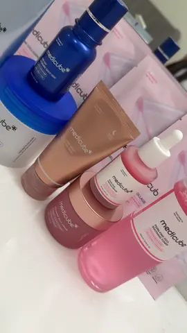 Get glass skin at home with medicube 💖 #medicube #glassskingoals #koreanbeauty #pdrn #clearskin 