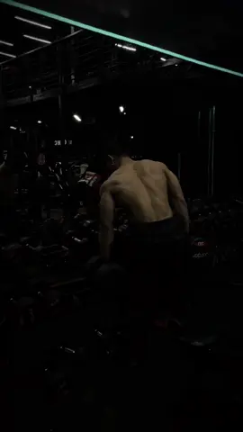 Tôi chống cho em#GymTok #GymLife #fyp #gymmotivation #Love 