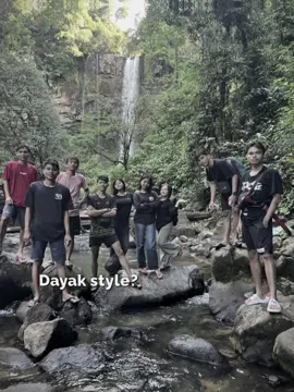 Cosplay jadi pasukan hantu dayak😆😆 #dayakviral #borneo #kalimantan #xybca #fyppppppppppppppppppppppp 