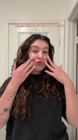 what’s your ride or die skin care product? 🧖🏼‍♀️✨🤍 mine is the dermalogica AGE bright clearing serum! @dermalogica  #fyp #skincareroutine #acneproneskincare #nightroutineskincare 