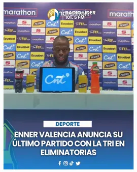 🇪🇨⚽ El capitán dice adiós a las Eliminatorias. Un último partido con la Tri frente a Argentina. 🏟️🔥 #EnnerValencia #Tri  Enner Valencia, capitán y máximo goleador histórico de la selección ecuatoriana, confirmó que el duelo frente a Argentina será su último encuentro en Eliminatorias defendiendo la camiseta tricolor. El anuncio lo hizo en rueda de prensa, donde expresó su deseo de despedirse con una victoria y resaltó el compromiso mostrado a lo largo de su trayectoria. El atacante reconoció la dificultad del partido ante la vigente campeona del mundo, pero destacó el trabajo realizado por el plantel y el cuerpo técnico. También señaló lo especial que será para él disputar este compromiso acompañado por toda su familia en el estadio, un hecho que calificó como único en su carrera con la selección. La Tri se enfrentará a Argentina este martes 9 de septiembre en el estadio Monumental de Guayaquil, en la última jornada de las Eliminatorias. Ecuador llega en la cuarta posición con 26 puntos, en zona de clasificación directa al Mundial 2026, lo que añade relevancia al que será el adiós de Enner en este torneo.