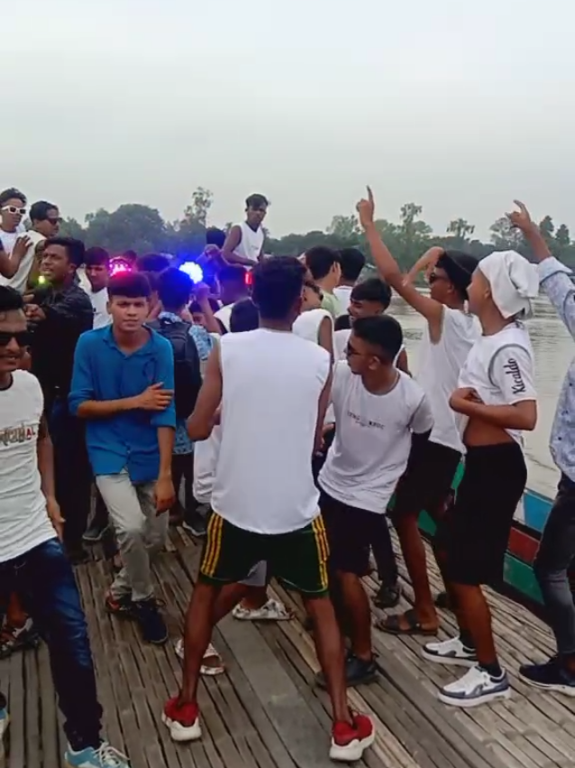 ২০২৫ সালের সেরা পিক নিক 🥰😎😎😎😎😎😜#fyp #foryoupage #trending #foryou #viral 