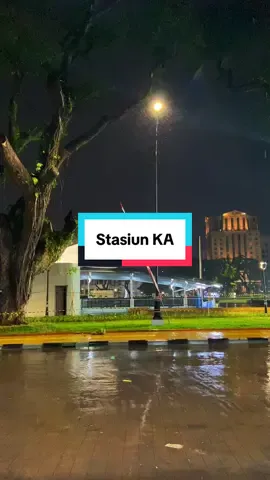 Pelan pelan kelen nek kreta itu awak habis hujan jalan licin. Kebanteng pula ntar 😅 #medan #medanviral #fyppppppppppppppppppppppp #medanviraltiktok #lapanganmerdekamedan 