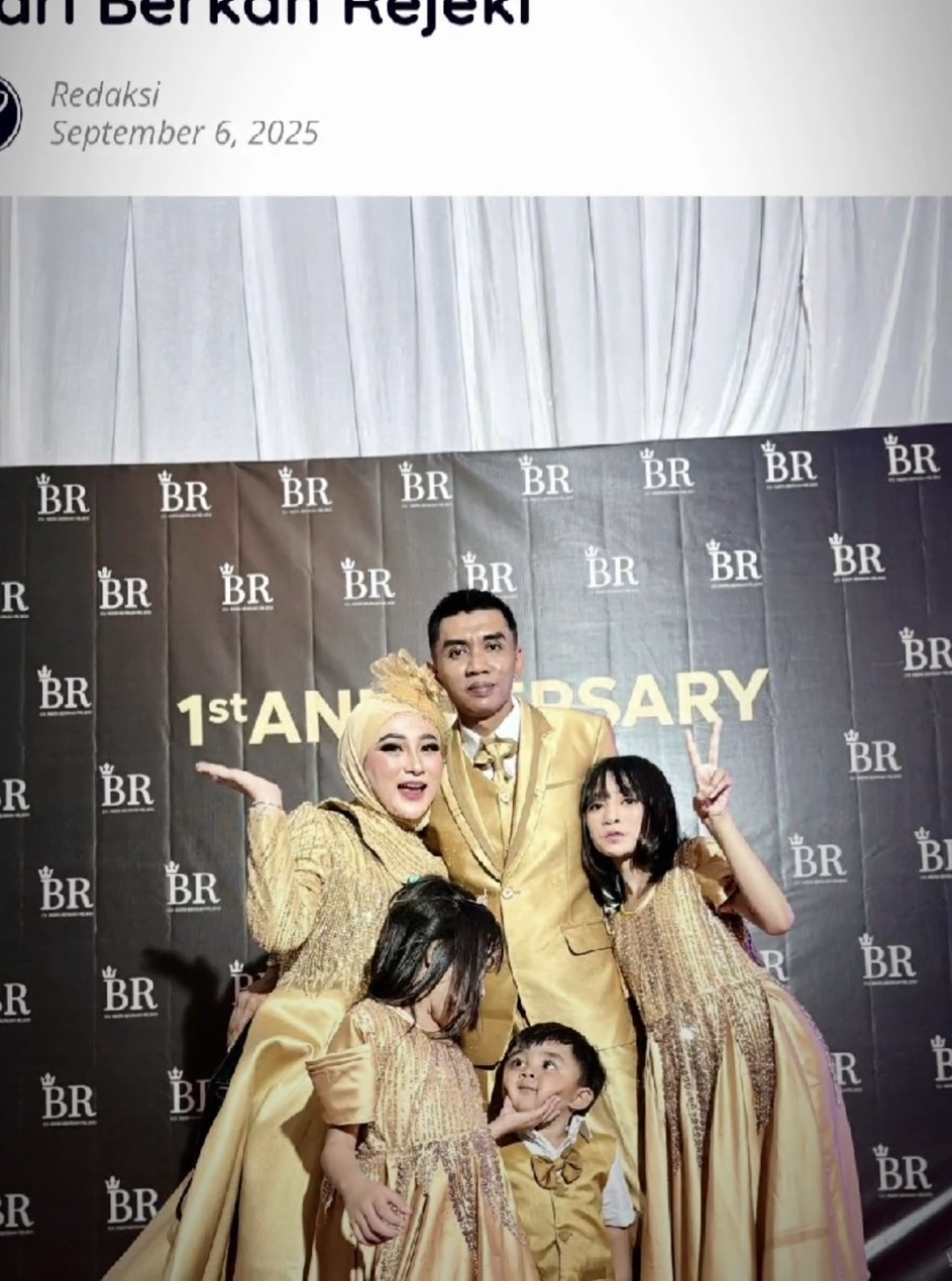 keseruan anniv CV IBR, who's excited for 9.9 event? @OWNER PABRIK CV.IBR @Novelia Indriyati Ha @Bunji_NoveliaIndri @OWNER KAMPUNG itu BUNJI @Lukman Arisandy @Pak bos arthaldt @Lukman Arisandy  #masukberanda #arthaldt #ownerarthaldt #cvibr #lalawidy 