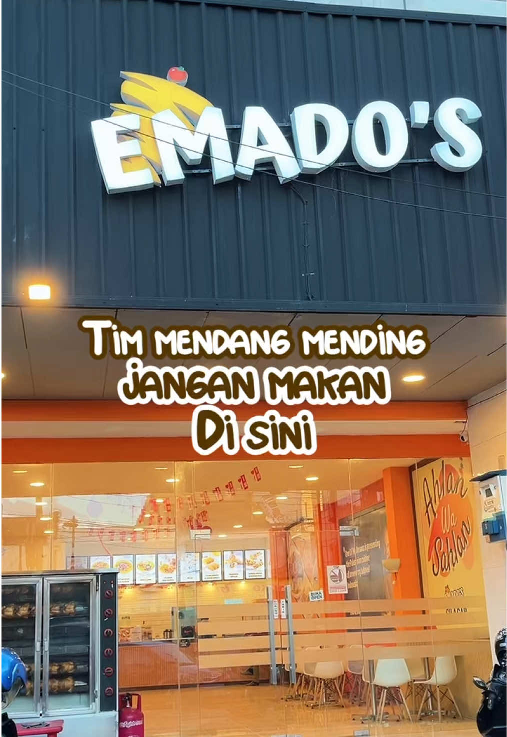 [SAVE DULU, JAJAN KEMUDIAN] Kalo mau jajan ke emados, wajib pake voucher tiktok biar lebih hemat #makanancilacap #kulinercilacap #cilacap24jam #cilacapkekinian #explorecilacap #promoseruweekend #emados #emadosshawarma 