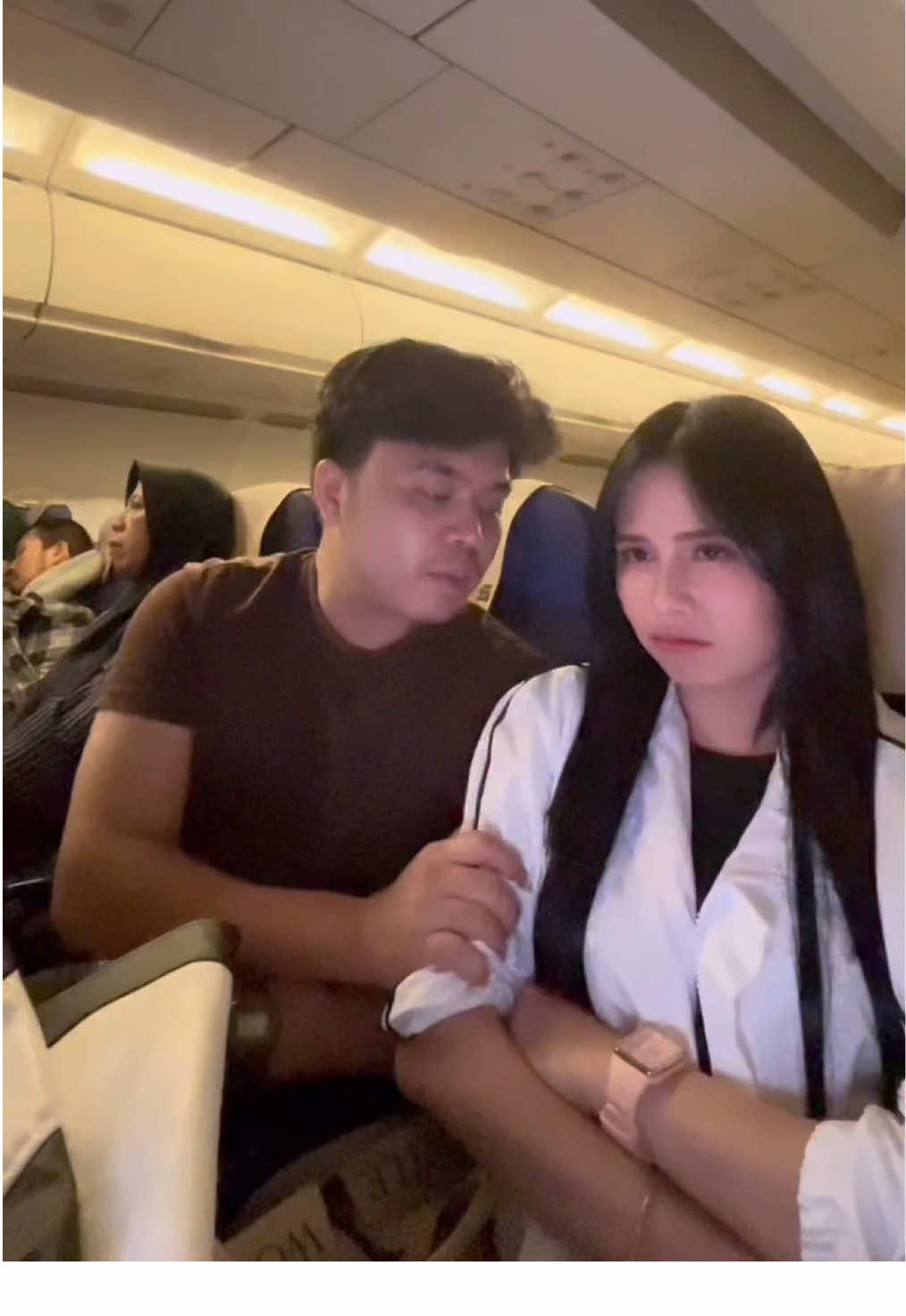 Kita adukan ibunya!! 