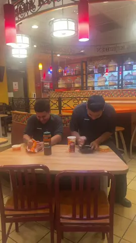Rs tho @𝔞𝔫𝔤𝔢𝔩𖣂 #popeyes 