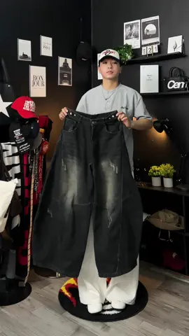 Mặc quần này tôn dáng quá nuôn #outfit #xuhuong #quanongcong #quanjeanongrong #quanjean 