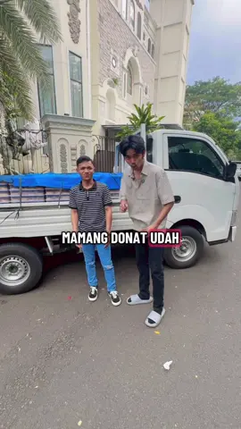 Mang donat udah sampai di istana willie salim 🥹