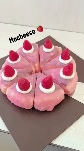 Strawberry Mocheese 🍓 Chingguyaa kajja mampir🤗 #chingguareaberau #berau #tanjungredeb #kuliner #dessert 