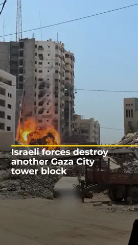 Watch the moment Israeli forces bomb al-Soussi Tower, a high-rise residential building in Gaza City, a day after destroying the city’s highest tower block. Israel is intensifying strikes as it carries out its plan to seize the city and forcibly displace around one million Palestinians. #news