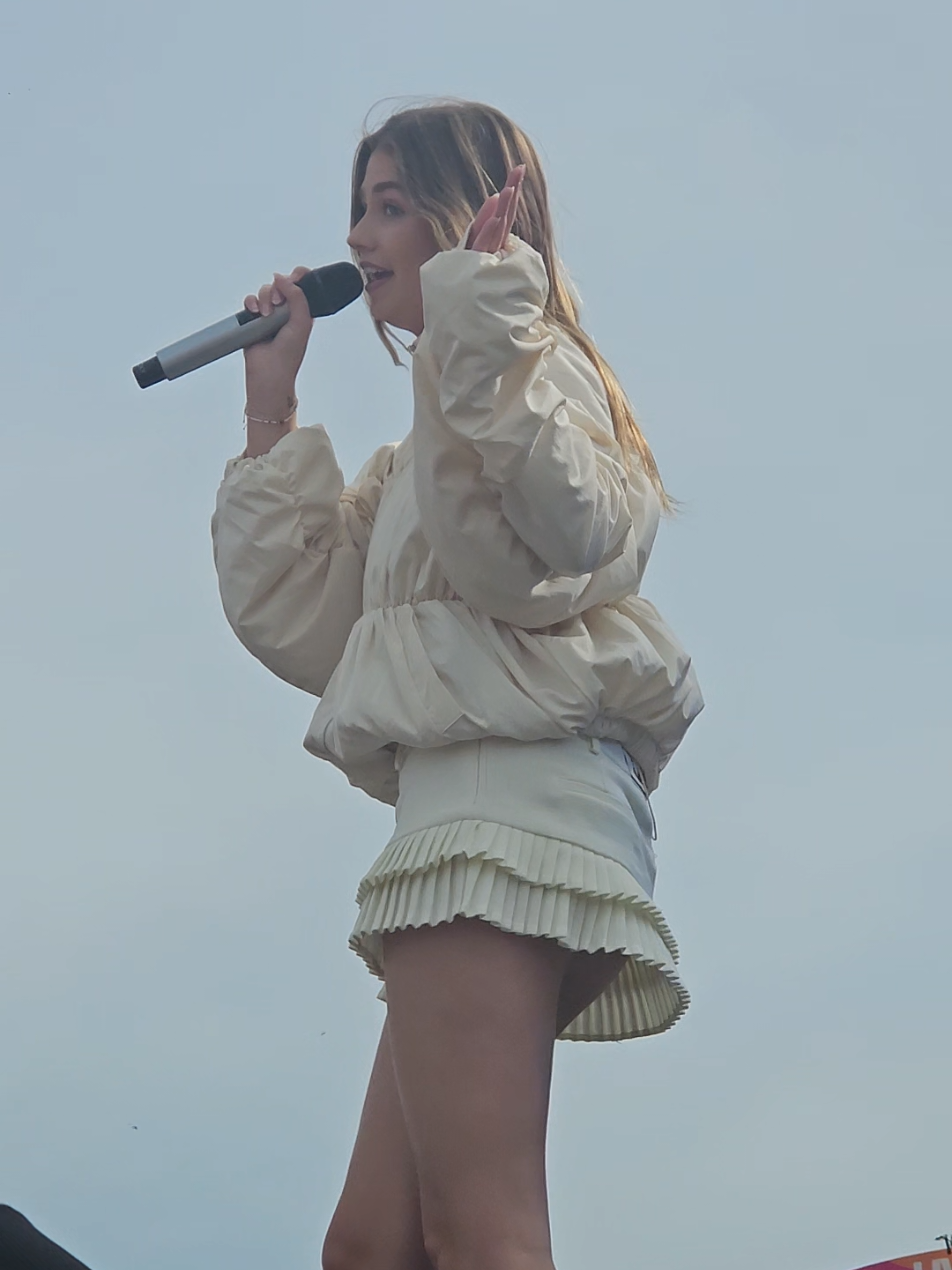 Sugardaddy #fyp #roxydekker #sugardaddy #voorjou #liveonthebeach @Roxy Dekker 