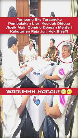 Tampang Eks Tersangka Pembalakan Liar, Keciduk Diduga Asyik Main Domino Dengan Menteri Kehutanan Raja Juli, Kok Bisa?! Menteri Kehutanan Raja Juli Antoni menjadi sorotan publik setelah fotonya bermain domino bersama Azis Wellang, tersangka kasus pembalakan liar, viral di media sosial. Dalam gambar yang pertama kali dipublikasikan oleh salah satu media nasional, Raja Juli terlihat mengenakan batik cokelat berlengan panjang. Ia duduk satu meja dengan Azis Wellang, tersangka pembalak liar, yang mengenakan kaos putih dan berambut uban khas. Selain keduanya, turut hadir dalam permainan tersebut Menteri Pelindungan Pekerja Migran Indonesia (P2MI) Abdul Kadir Karding dan Wakil Ketua Umum DPN Persatuan Olahraga Domino Indonesia Andi Rukman Nurdin Karumpa. Pertemuan tersebut diketahui berlangsung di posko Kerukunan Keluarga Sulawesi Selatan (KKSS), tempat Karding menjabat sebagai Sekretaris Jenderal (Sekjen). sumber:hariandisway #menteri #domino #mantan #jakarta #tiktoknews 