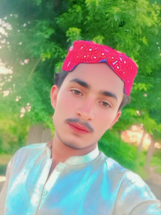 #سنگت_ویڈیو_وائرل_کریسو_آپ_ہیں🥀🌼🙈✨🎇نیو #liaqatali #tiktok #liaqatali #viralvideo 