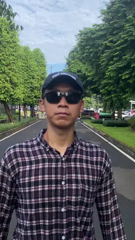 syit syit syit, jaman segitu belum ada nih lagu xixixi ib: @Sastra Silalahi  #pelarikalcer #pelarikonten #Running #fypage #outfit 