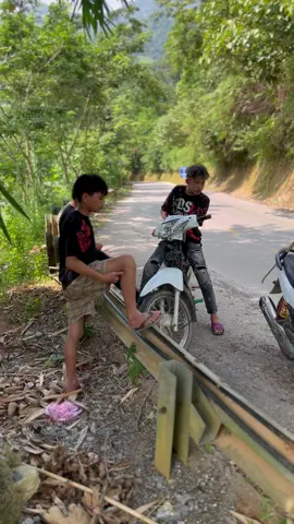 Xe ở quê😍