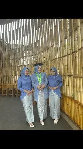 Kakaknya siapa, yang lebih tinggi siapa🤣
