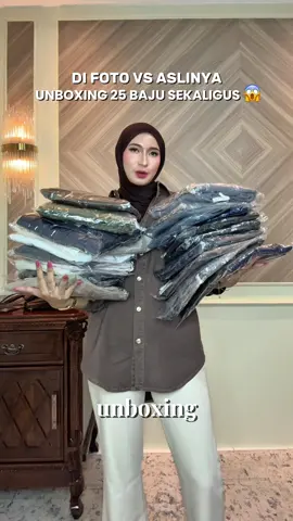 Kalau kalian disuruh pilih, dari 25 baju ini… #1 sampai #25, nomor berapa yang paling cocok buat aku? 👀 @Essi clothing 