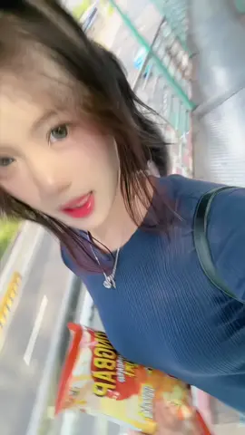 nyobain naik busway semoga ga nyasar 🚎🤘🏻