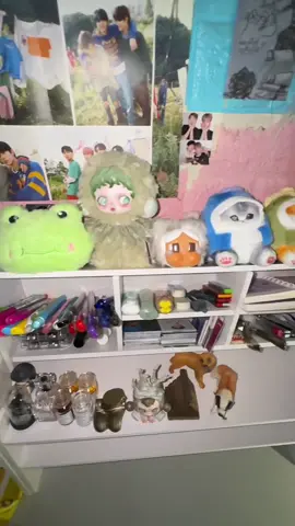 Organize with me🫶🏻✨✨ #organizewithme #newdesk #CleanTok 
