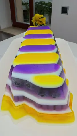 Let´s Make Delicious Summer Fruit Jelly Cake 🍇 #jelly #dessert #satisfying 