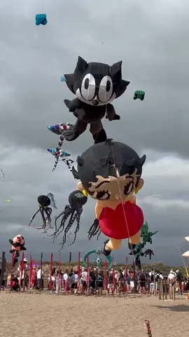 Cerf-volant #fyp#betty boop et felix le chat #
