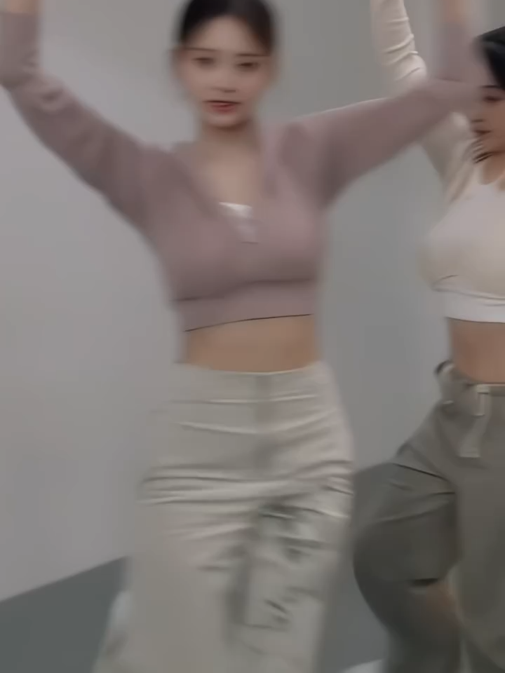 #Tzuyu 🩷🩶