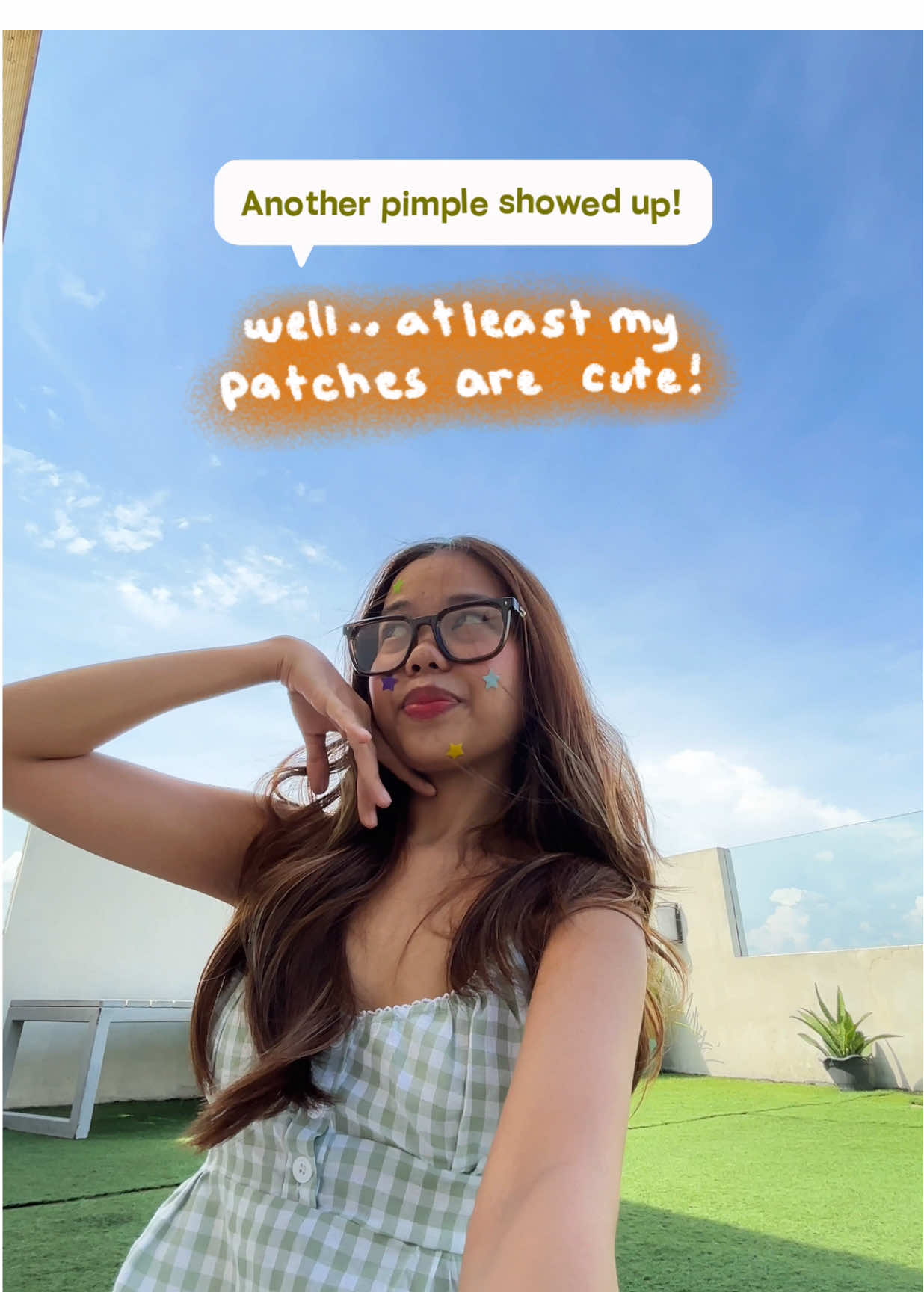 if I can’t hide it, might as well make it adorable hahaha 😙⭐️   #posh #poshpimplepatches #pimplepatch 